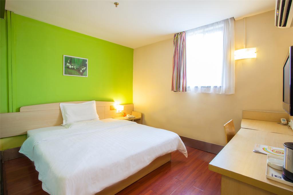 7Days Inn Guilin Ba Li Street Room photo