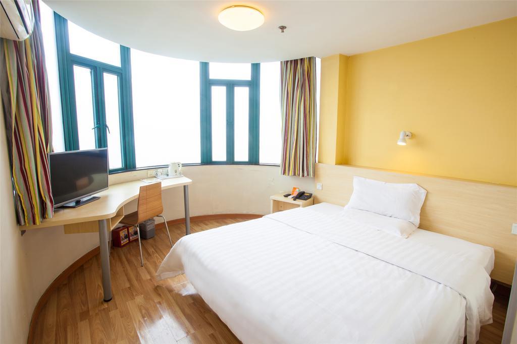 7Days Inn Guilin Ba Li Street Exterior photo