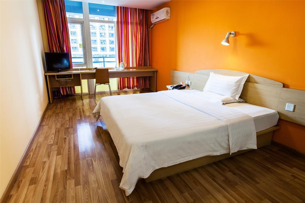 7Days Inn Guilin Ba Li Street Room photo